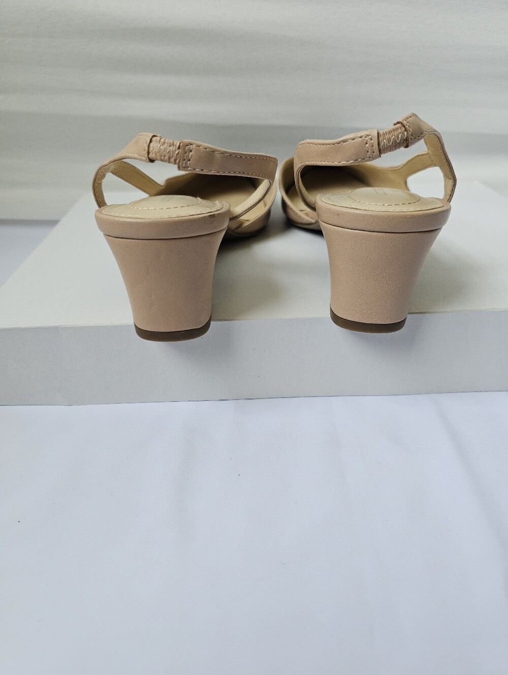Two-Tone Slingback Pointed Toe Pumps in Beige and Black - Picture 9 of 16